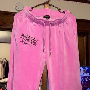 listing-status-banner